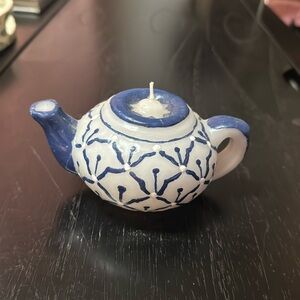 Teapot Candle